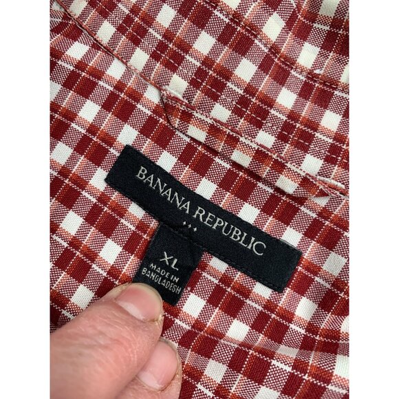 Banana Republic Mens XL Red White Checkered Plaid Button Down Long Sleeve Shirt - Picture 2 of 9